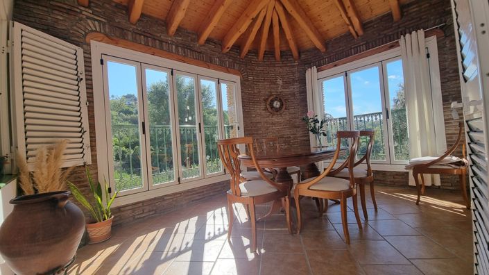 Image No.18-5 Bed Country House for sale