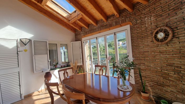 Image No.19-5 Bed Country House for sale