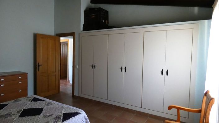 Image No.11-2 Bed Country House for sale