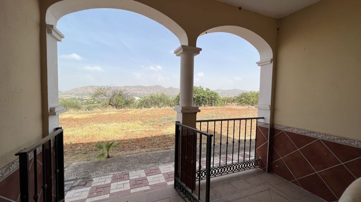 Image No.5-8 Bed Country House for sale