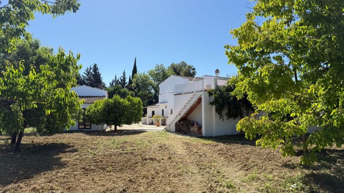 Image No.19-7 Bed Country House for sale