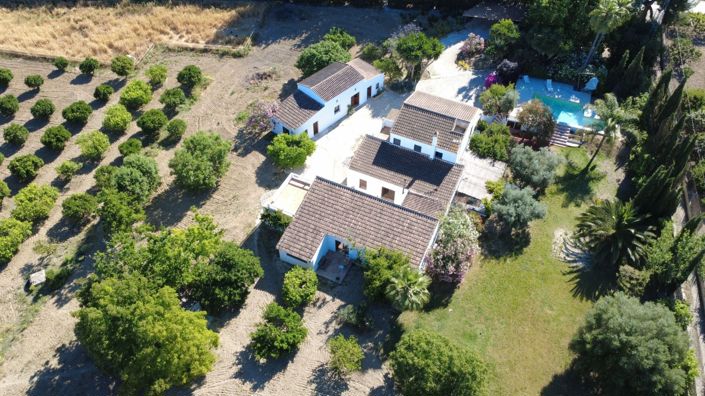 Image No.23-7 Bed Country House for sale