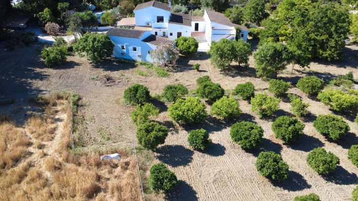 Image No.30-7 Bed Country House for sale