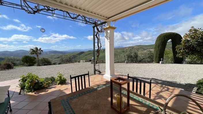 Image No.27-5 Bed Country House for sale