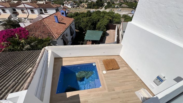 Image No.25-3 Bed Townhouse for sale