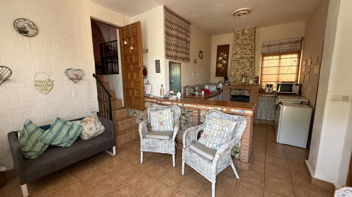 Image No.8-4 Bed Country House for sale