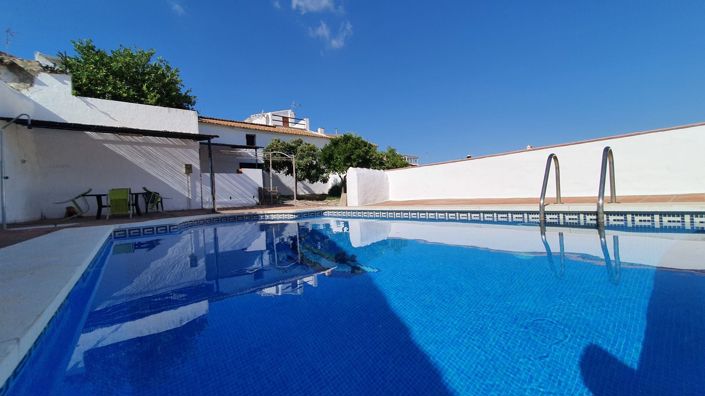 Image No.3-4 Bed Townhouse for sale