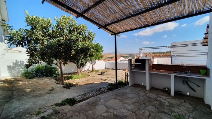 Image No.39-4 Bed Townhouse for sale