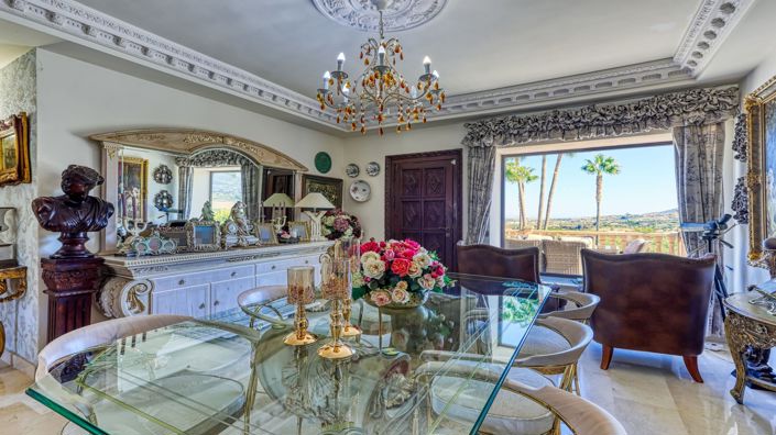 Image No.11-8 Bed Country House for sale