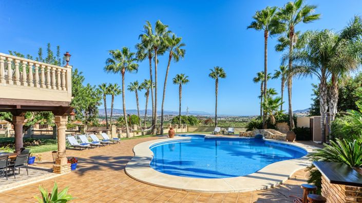 Image No.41-8 Bed Country House for sale