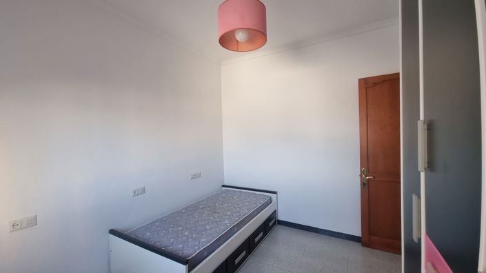 Image No.15-4 Bed Townhouse for sale