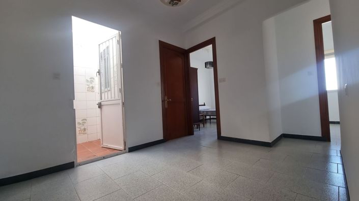 Image No.5-4 Bed Townhouse for sale