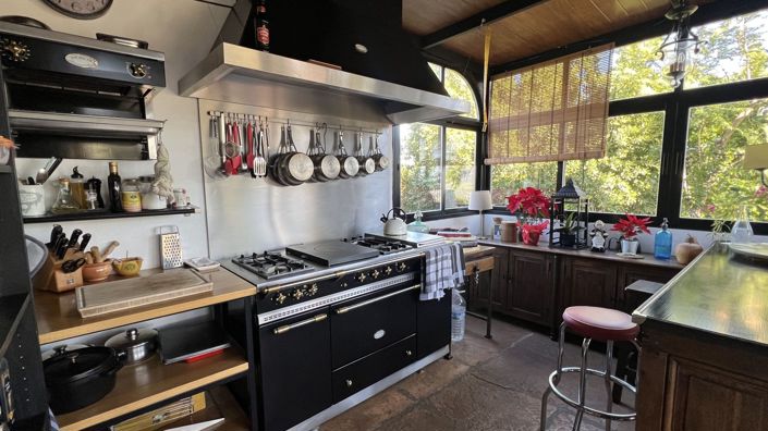 Image No.11-5 Bed Country House for sale