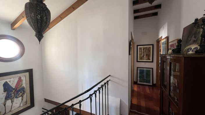 Image No.18-5 Bed Country House for sale