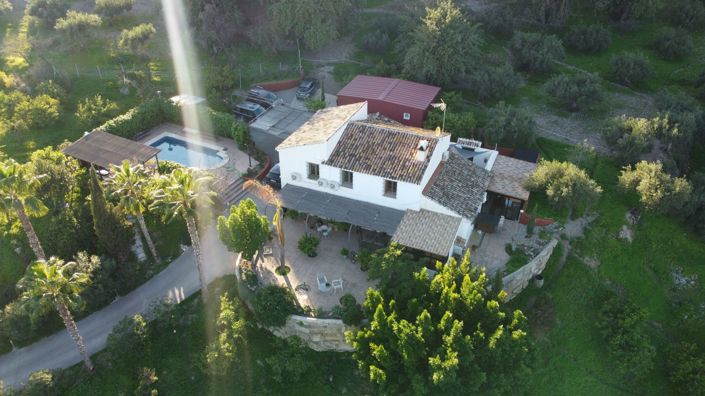 Image No.6-5 Bed Country House for sale