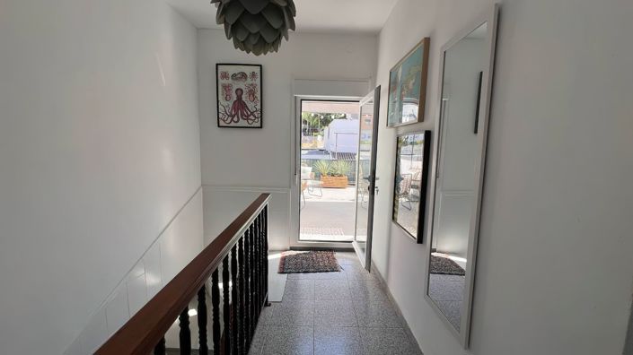 Image No.24-5 Bed Townhouse for sale