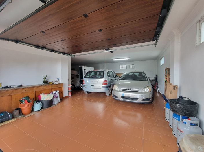 Image No.24-9 Bed Country House for sale