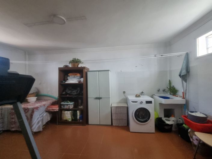 Image No.25-9 Bed Country House for sale