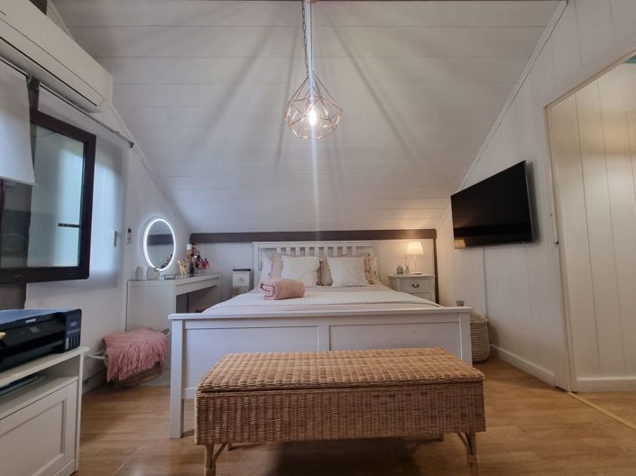 Image No.38-9 Bed Country House for sale