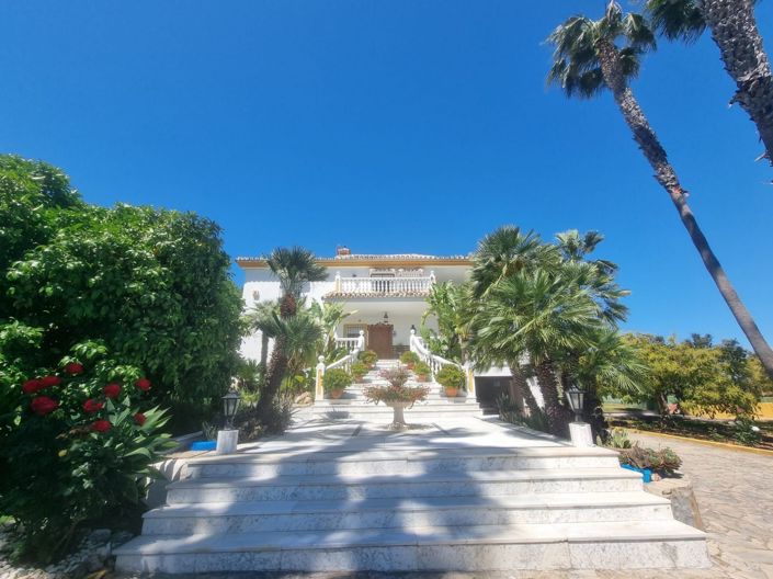 Image No.41-9 Bed Country House for sale