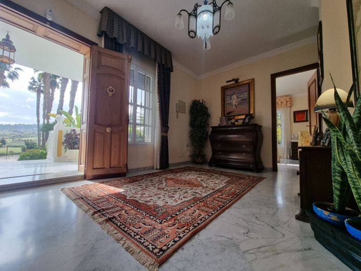 Image No.7-9 Bed Country House for sale