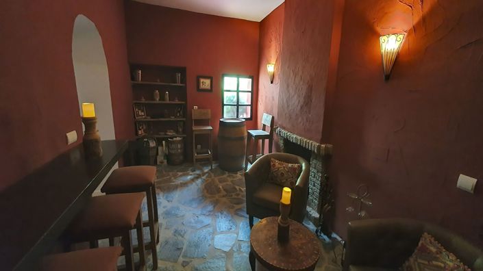 Image No.21-6 Bed Country House for sale