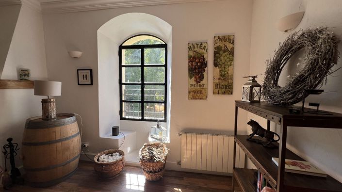 Image No.26-6 Bed Country House for sale