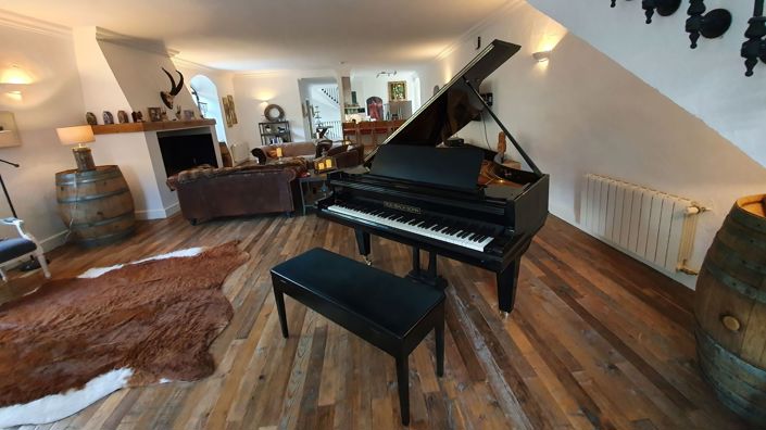 Image No.28-6 Bed Country House for sale