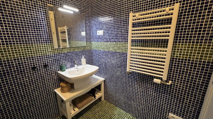 Image No.44-6 Bed Country House for sale