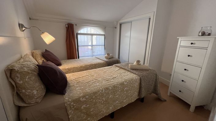 Image No.46-6 Bed Country House for sale