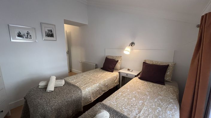 Image No.47-6 Bed Country House for sale