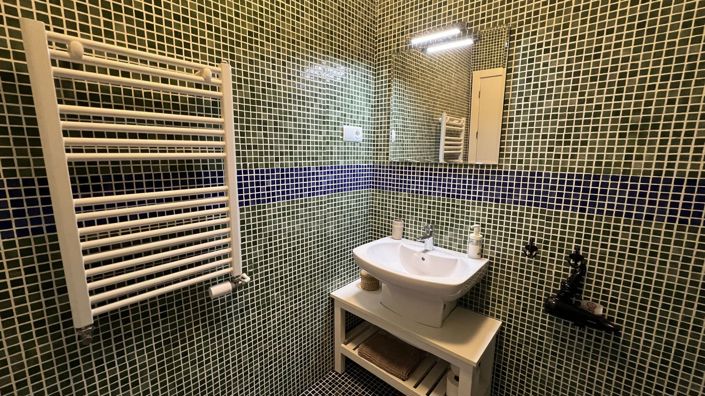 Image No.48-6 Bed Country House for sale