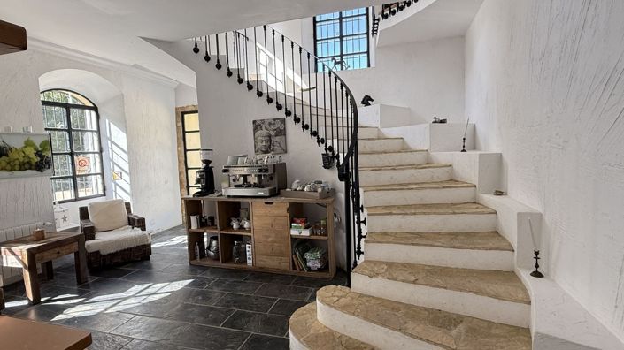 Image No.9-6 Bed Country House for sale