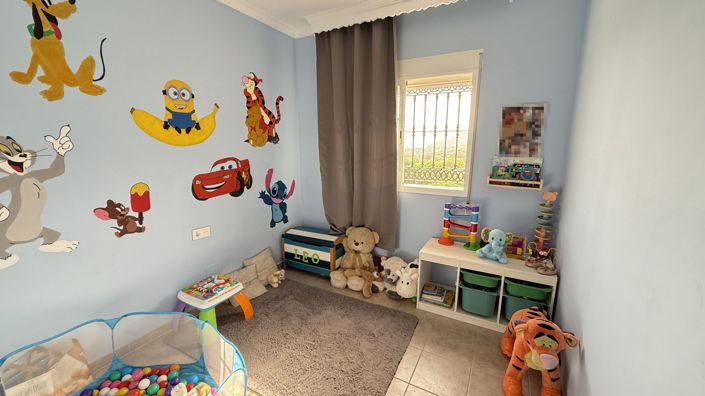 Image No.11-5 Bed Villa for sale