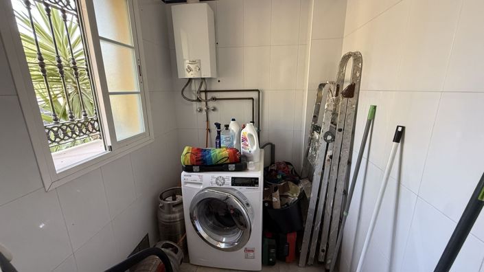 Image No.8-5 Bed Villa for sale