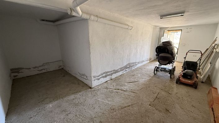 Image No.21-3 Bed Country House for sale