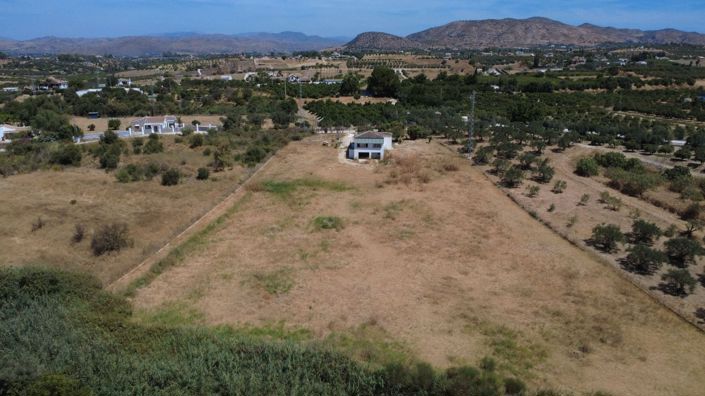 Image No.24-3 Bed Country House for sale