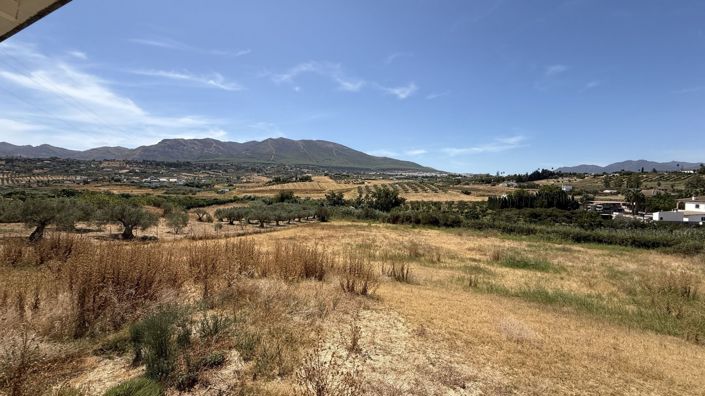 Image No.25-3 Bed Country House for sale