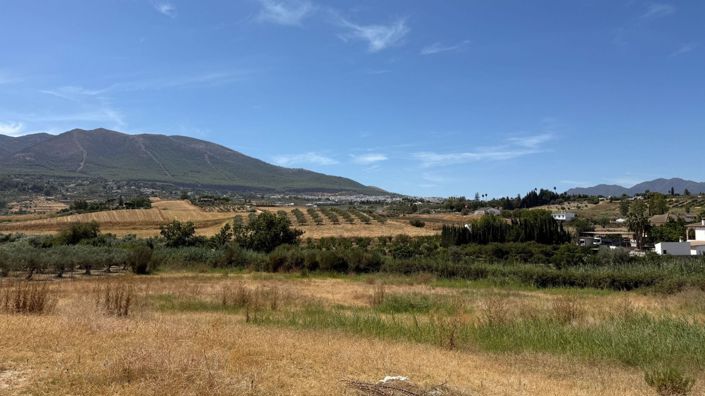 Image No.3-3 Bed Country House for sale