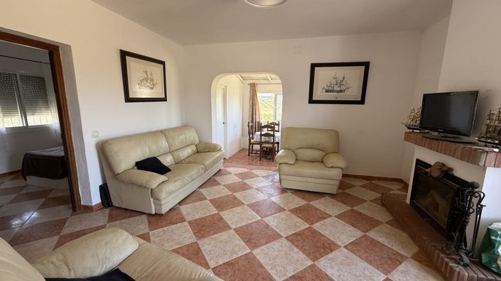 Image No.8-3 Bed Country House for sale