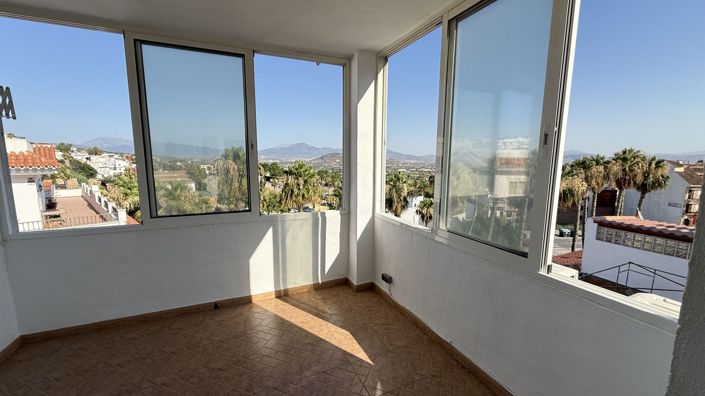 Image No.1-3 Bed Apartment for sale