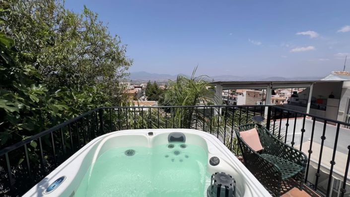 Image No.33-4 Bed Townhouse for sale