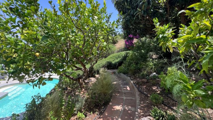 Image No.34-4 Bed Townhouse for sale