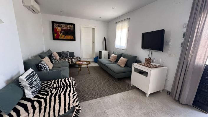 Image No.6-4 Bed Townhouse for sale