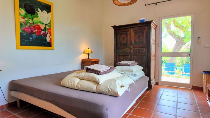 Image No.18-3 Bed Country House for sale