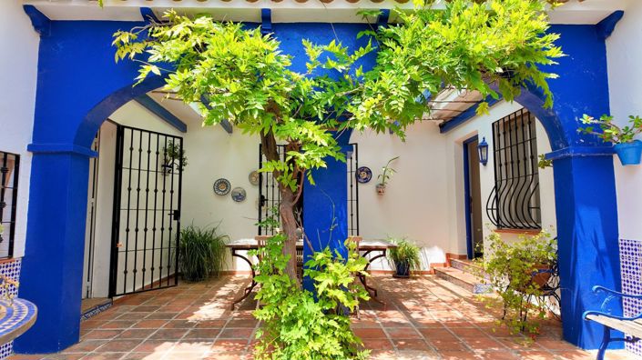 Image No.22-3 Bed Country House for sale