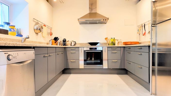 Image No.9-3 Bed Country House for sale