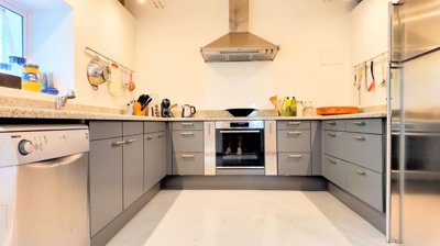 c5e4729f72fac0e95c953a1cf56546cf78036705077