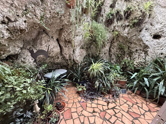 Image No.23-3 Bed Townhouse for sale