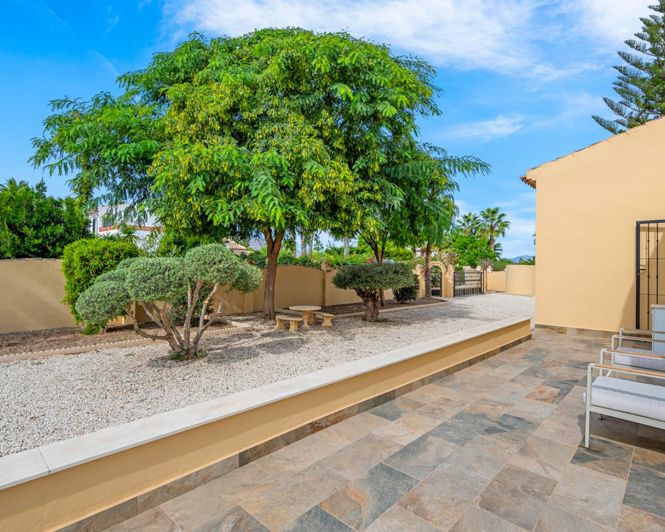 Image No.22-2 Bed Bungalow for sale